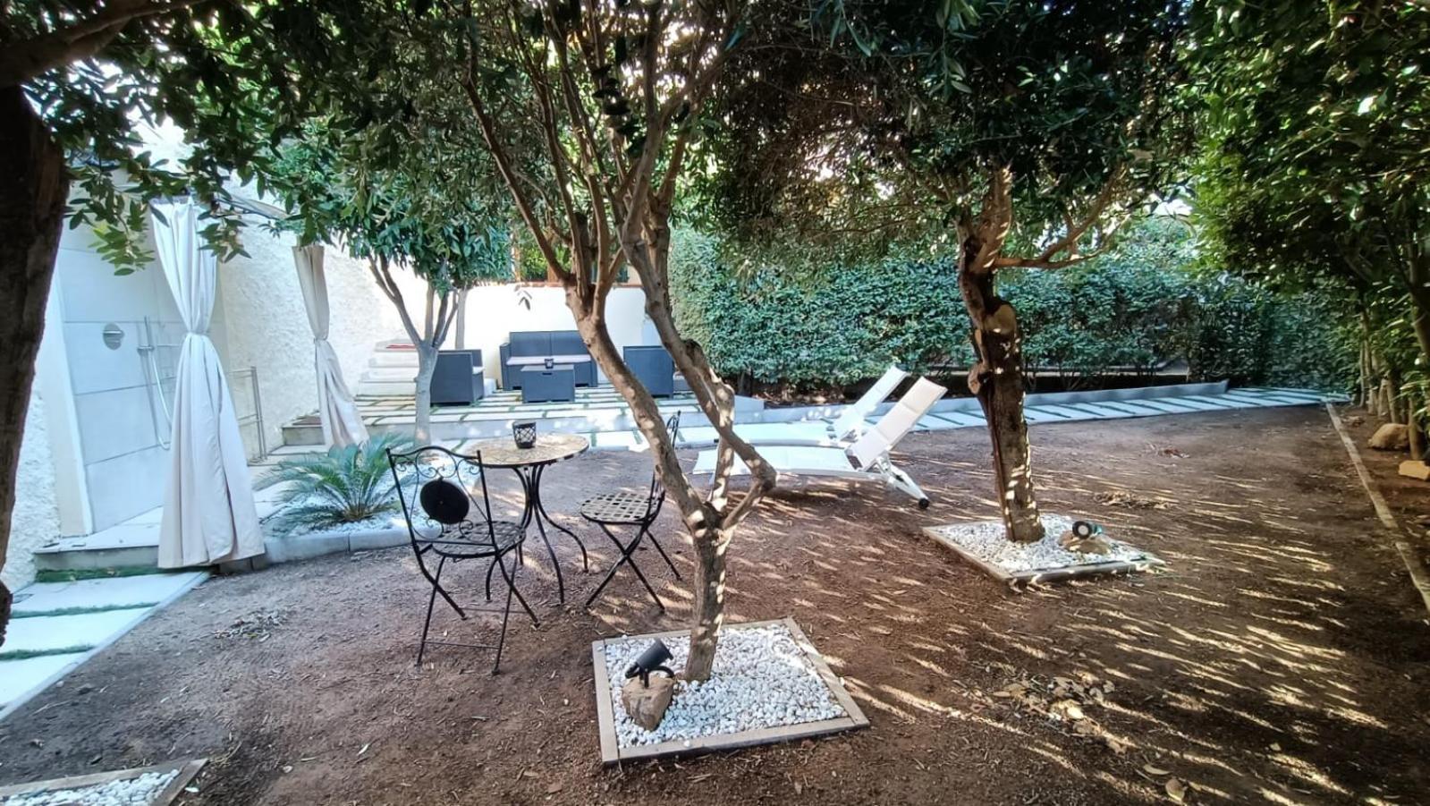 Appartamento Vacanze Alla Maddalena Экстерьер фото
